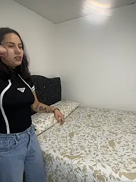 MadisonYoung000's Webcam Show