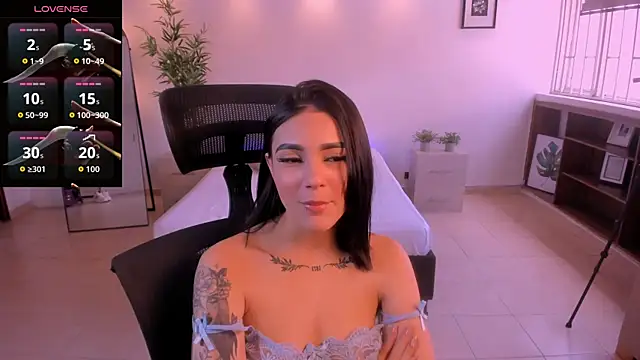 Tifanny_Jhoson 现场XXX聊天
