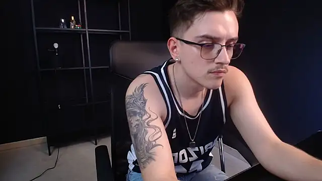 FelixStarkk Show Webcam