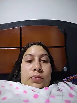 esmeralda_jadees 라이브 XXX 채팅