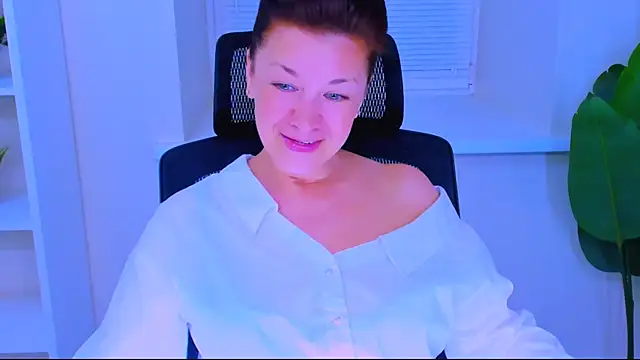 AnaMills Chat XXX live