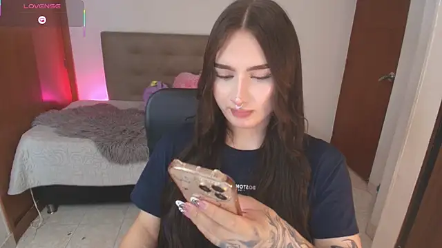 Miley_Baker Show Webcam