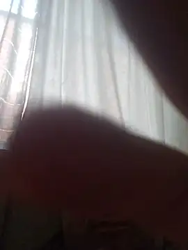 bigloada Show in webcam