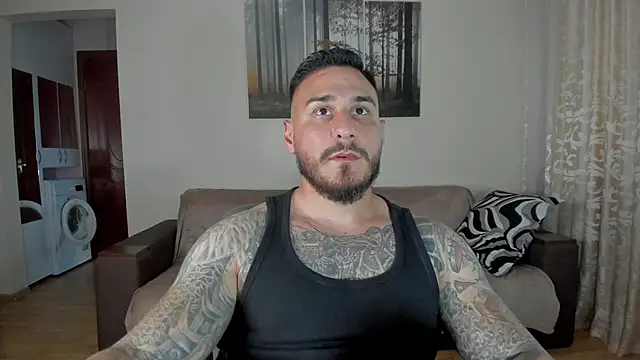 Gymdominus webcam show