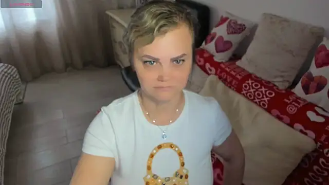 MildMature webkamerás műsora