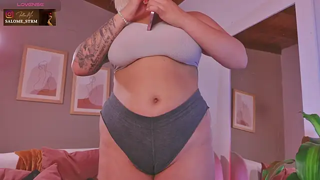 XXX chat uživo modela SalomeStorm_