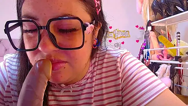 lanaqueen699 라이브 XXX 채팅