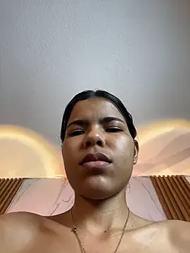 IsabellaMonet Obrolan Langsung XXX