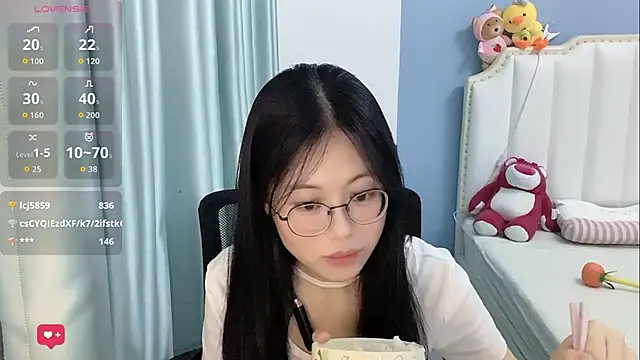 Luna-666 live XXX chat