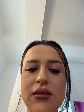 Katty_Pery élő XXX-chatje