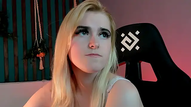 Chat +18 de Stef_Nicks ao vivo