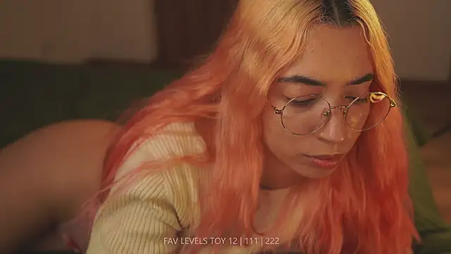 dearnina_'s Live XXX Chat