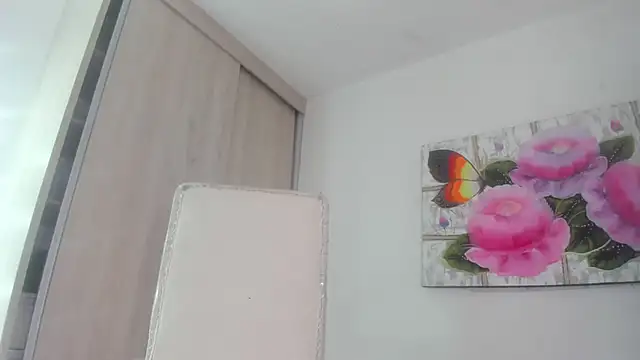 barbie_ds Adlı Modelin Canlı XXX Sohbeti