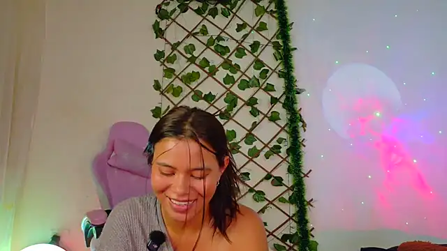 Chatroom XXX en direct de -Camila_