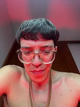 ArthurDavies-'s Live XXX Chat