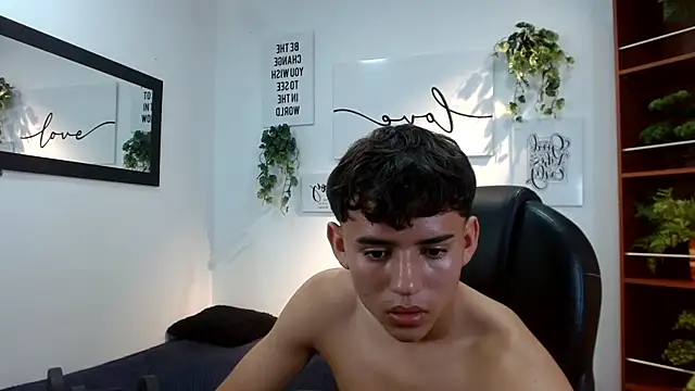 Ryan_grayx Webcam show