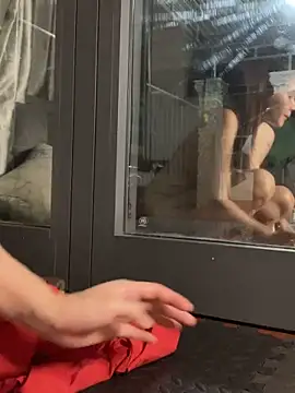 meiiijr55 Adlı Modelin Canlı XXX Sohbeti