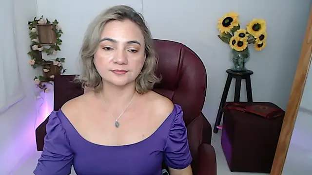 دردشة ana_milf الجنسية المباشرة