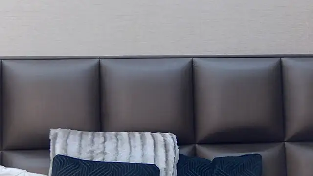 دردشة FoxyJoy الجنسية المباشرة