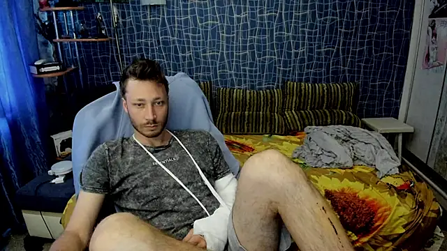 Pokazy przed kamerką – CuteBoy228