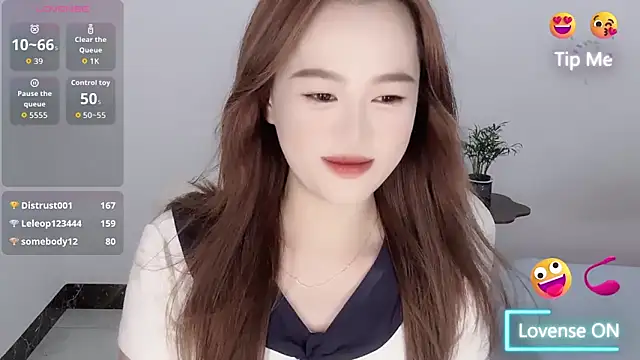 Amireux-8's Webcam Show