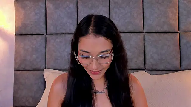 XXX chat uživo modela Roseaurora