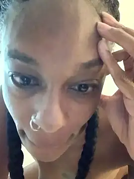 Jasmine_FullsShine Show in webcam