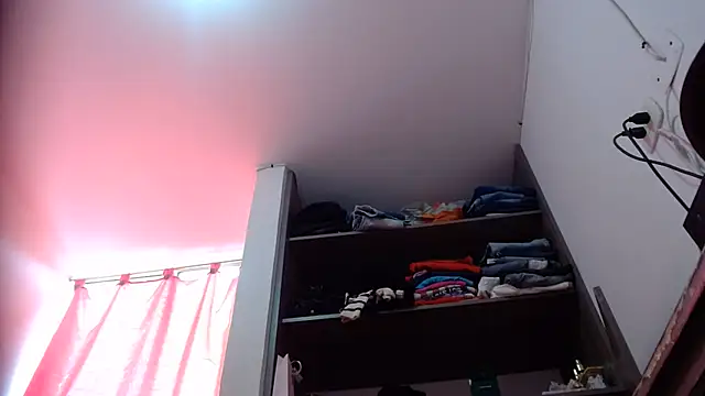 nicolle_milf1978's Live XXX Chat