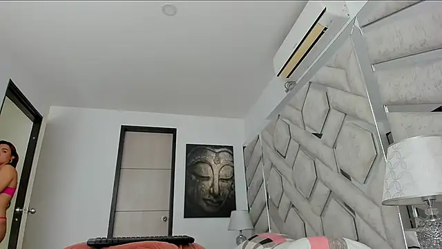 alexandra_fire69x Adlı Modelin Canlı XXX Sohbeti