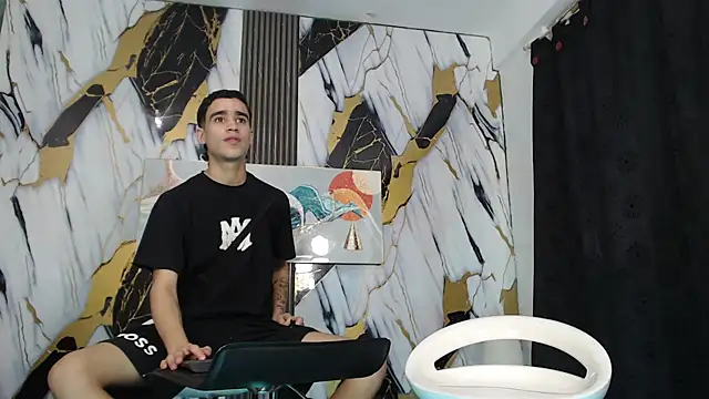 Živý XXX chat TWINKS_BOYSX