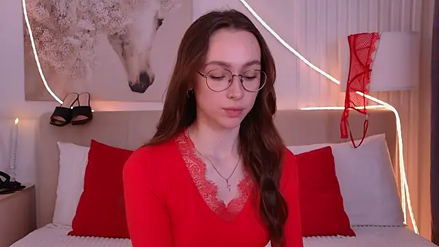 Emily_Simon: онлайн-секс-чат
