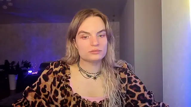 Chat XXX ao vivo de milliKira006