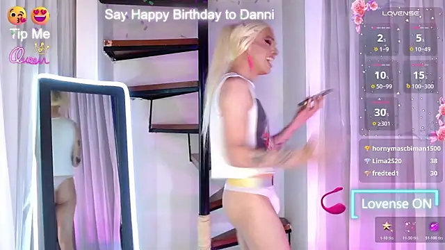 DanniHotBoy02 webcam show