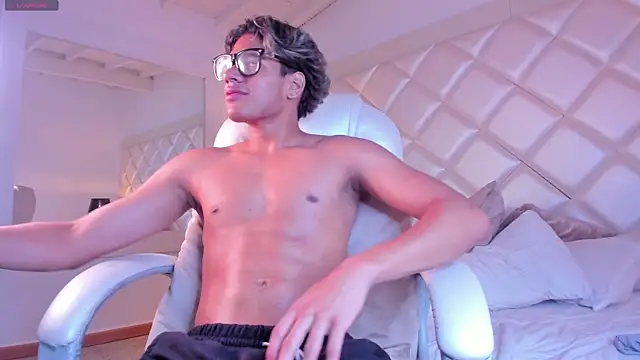 MarcoDeluxxe Webcamshow