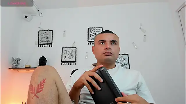 DamianBlazzen Webbikameraesitys