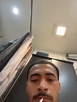 Mellyj053's Live XXX Chat