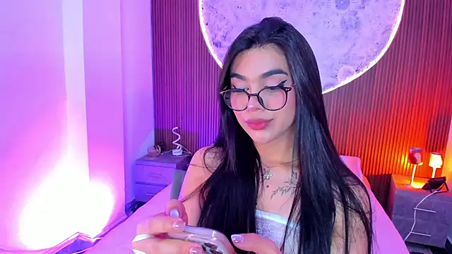 دردشة RoseCassie الجنسية المباشرة