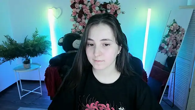Chat +18 de VirtuallVoyant ao vivo