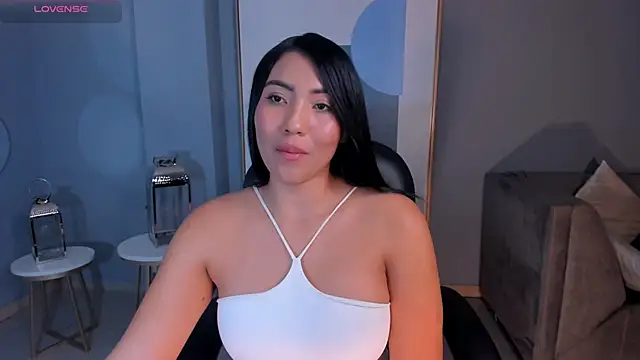 Chatroom XXX en direct de NatalieLewis