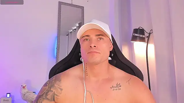 connorsmiith's Live XXX Chat