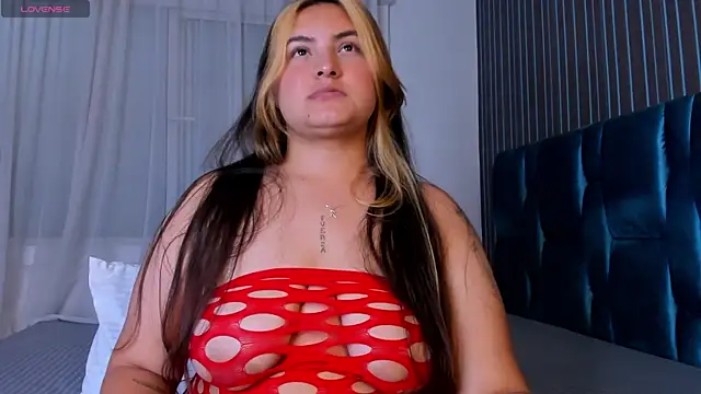 Онлайн чат XXX SabrinaMaddox