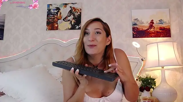 IreneHope Adlı Modelin Canlı XXX Sohbeti