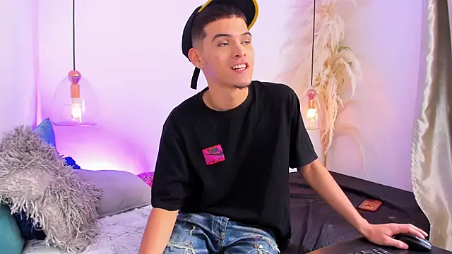 your_d0ll1's Live XXX Chat