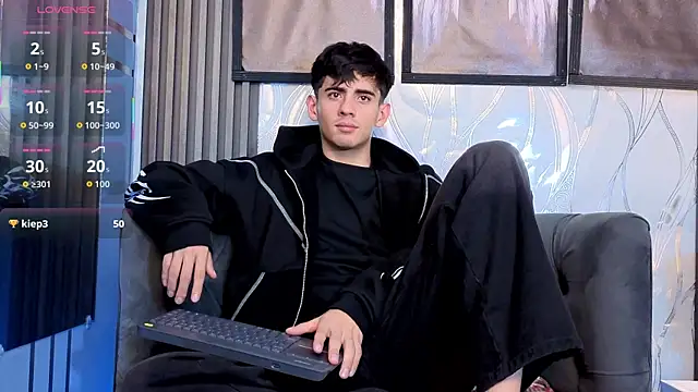 Chat XXX Live demian_hot99