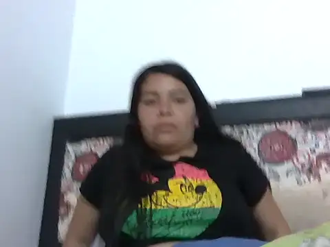 hiddenCraving's Webcam Show