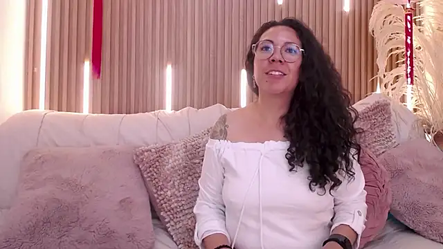 Velvet_Curly's Live XXX Chat