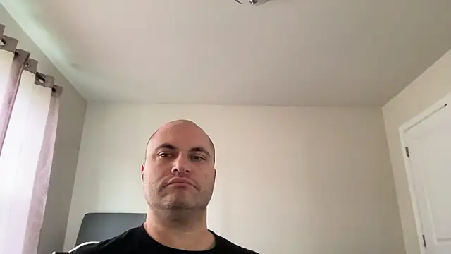 عرض كام SluggishChase99