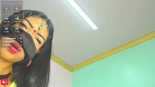 Iniya_Paruln Live XXX chat