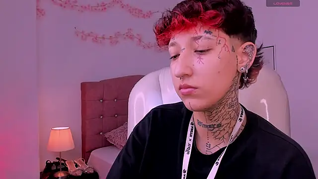 Luci_Rose live XXX chat