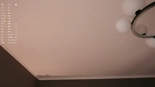 GussieGoold 现场XXX聊天